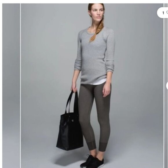 Lululemon Pants - Lululemon Athletica Ebb To Street Pant Grey Sz. 4 Ribbed Stretch